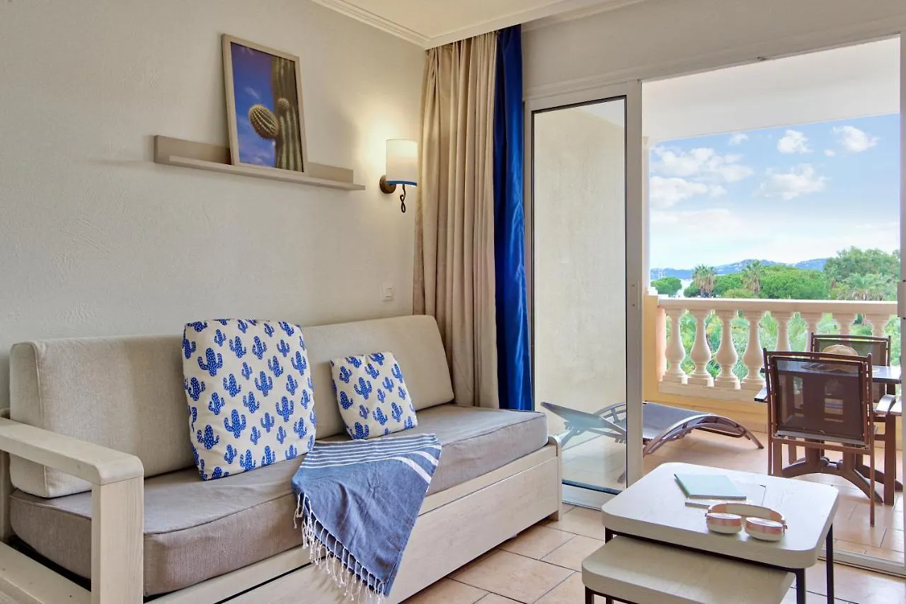 Residence Pierre & Vacances Premium Les Calanques Des Issambres Les Issambres 4*,  France