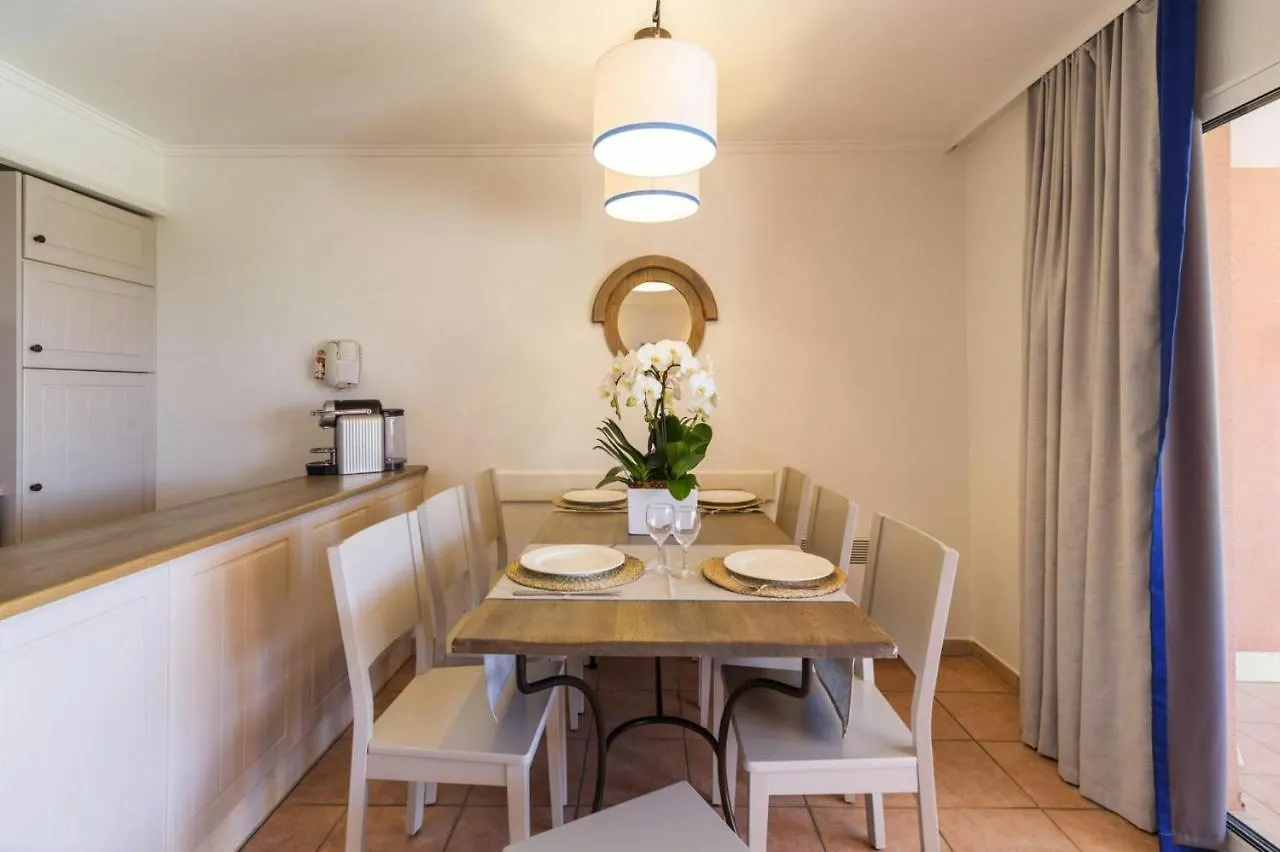 Aparthotel Residence Pierre & Vacances Premium Les Calanques Des Issambres Les Issambres
