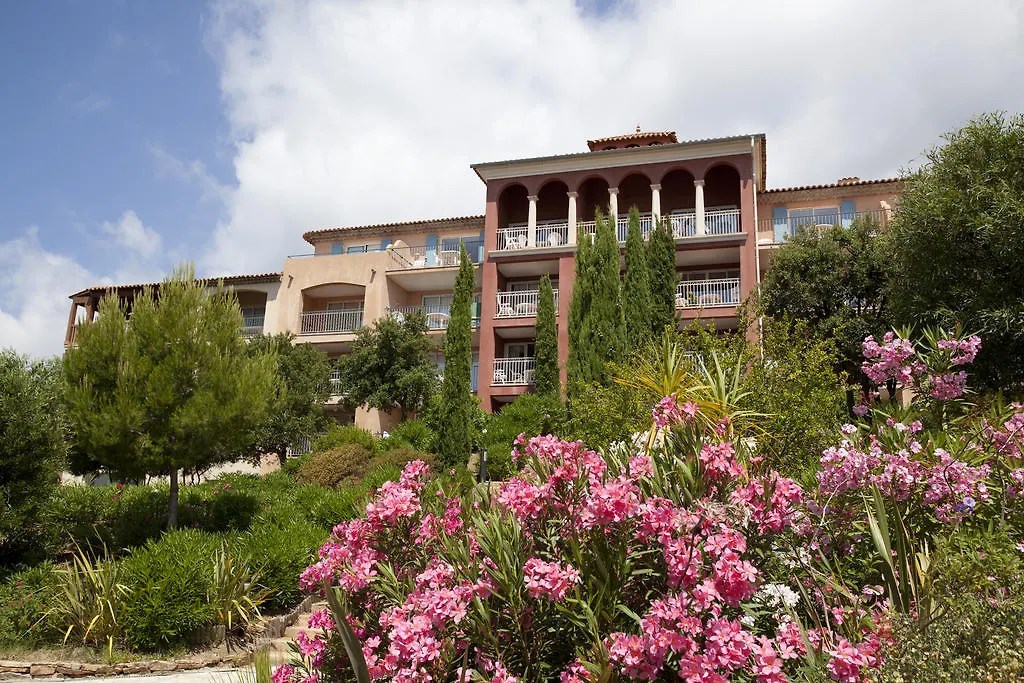 Residence Pierre & Vacances Premium Les Calanques Des Issambres Les Issambres 4*,  France