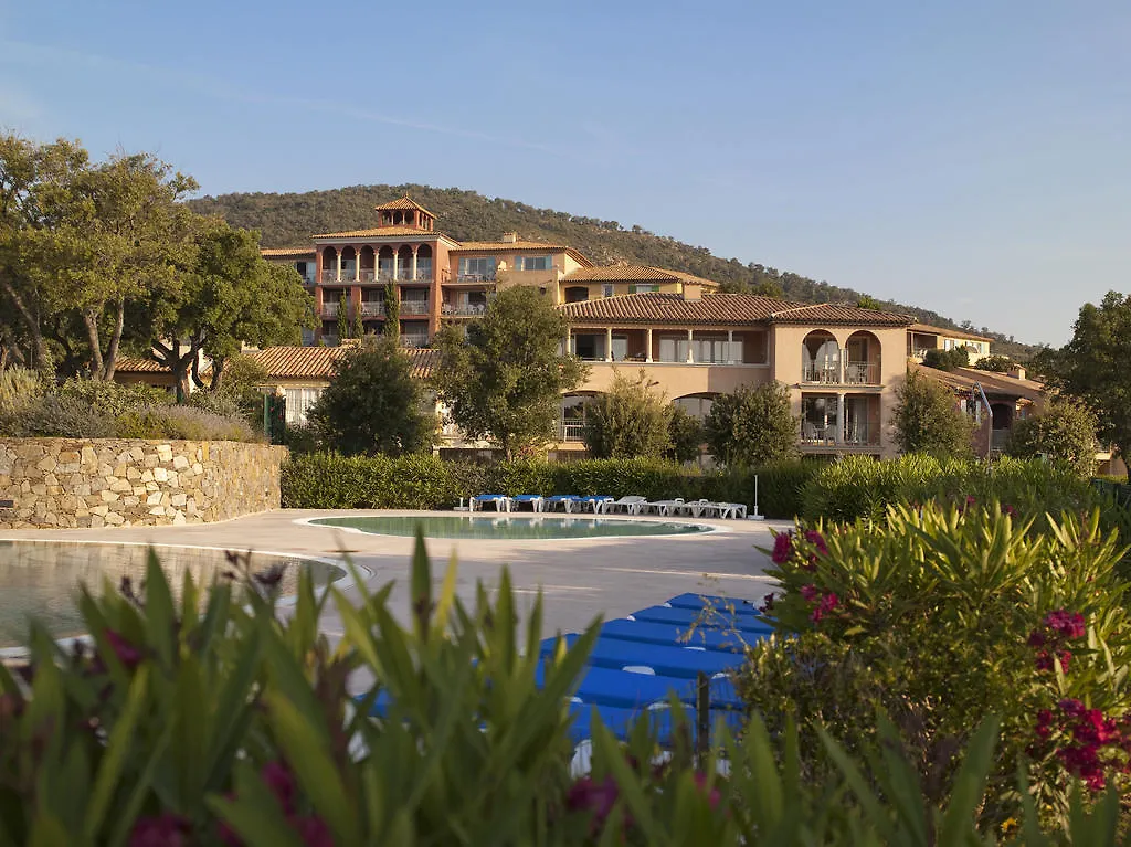 公寓式酒店 Residence Pierre & Vacances Premium Les Calanques Des Issambres 雷以桑布尔